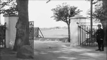 Bestand: Waffen-SS-monument en onbewerkte beelden (Denemarken, 1944).ogv