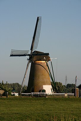 Hoe gaan naar Zwanburgermolen met het openbaar vervoer - Over de plek