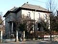 Villa with enclosure