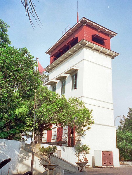 File:Watchtower Sunda Kelapa.jpg