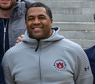 <span class="mw-page-title-main">Wes Flanigan</span> American basketball coach