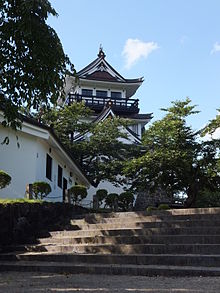 ファイル:Yokote_Castle_mock_keep_tower_20130919-2.jpg