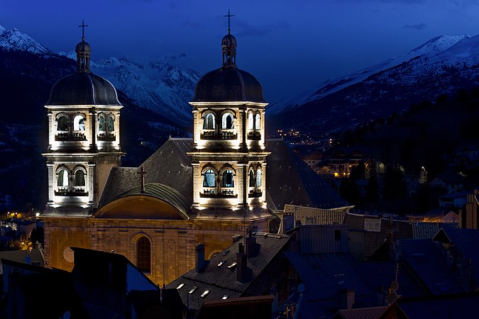 25 septembre —Église Notre-Dame-et-Saint-Nicolas à Briançon Photo: Michel Couprie (CC-BY-SA-4.0)