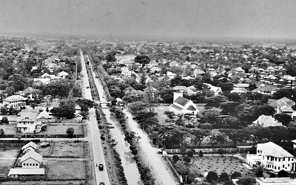 Khlong Sathon and Sathon Road in 1946