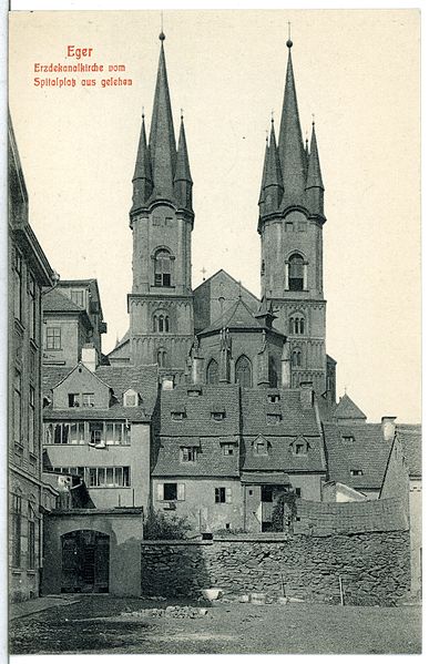 File:13509-Eger-1911-Erzdekanalkirche vom Spitalplatz aus gesehen-Brück & Sohn Kunstverlag.jpg