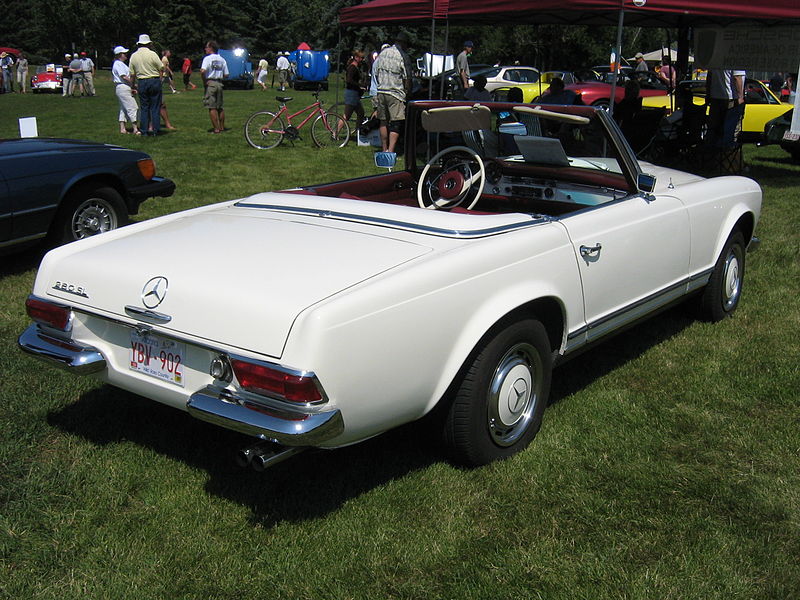 File:1969 Mercedes 280SL (2720494597).jpg