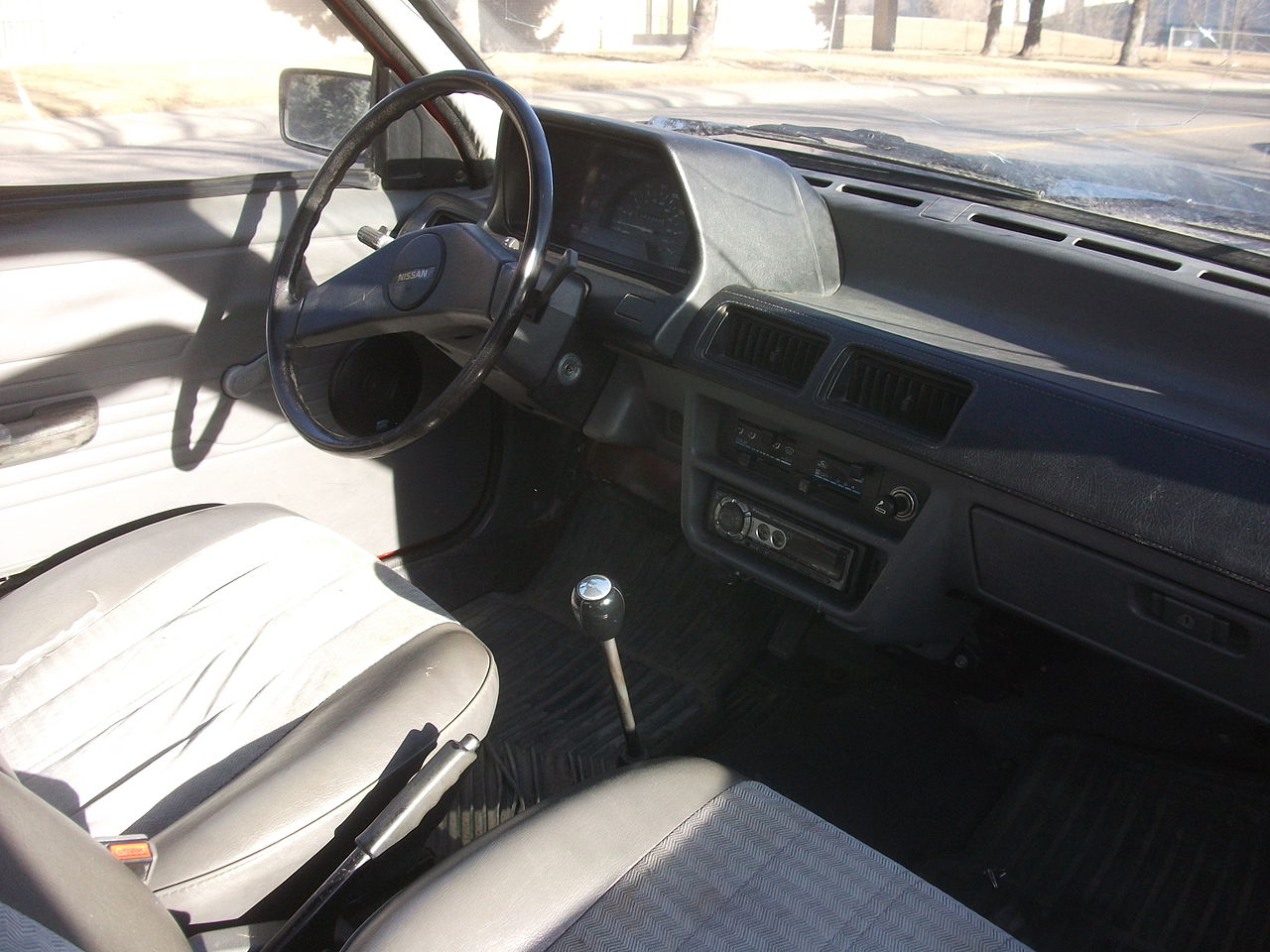 File 1989 Nissan Micra Interior 6637640501 Jpg Wikimedia