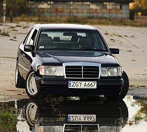 Mercedes benz 300d w124 wikipedia #1