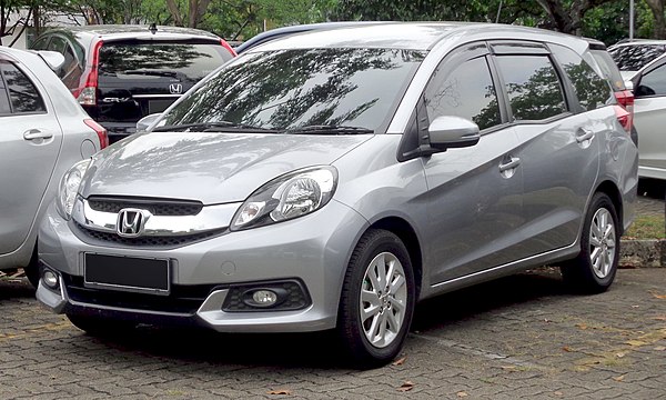 2016 Mobilio E (DD4; pre-facelift, Indonesia)