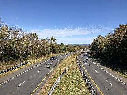 View west along I-66/SR 55 and north along US 17 in northwestern Fauquier County