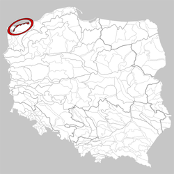 Карта, показывающая расположение побережья Тшебятовского на карта Польши. 