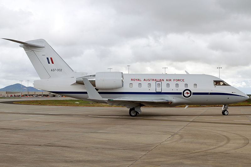 File:A37-002 Bombardier CL-600-2B16 Challenger 604 RAAF (6486035961).jpg