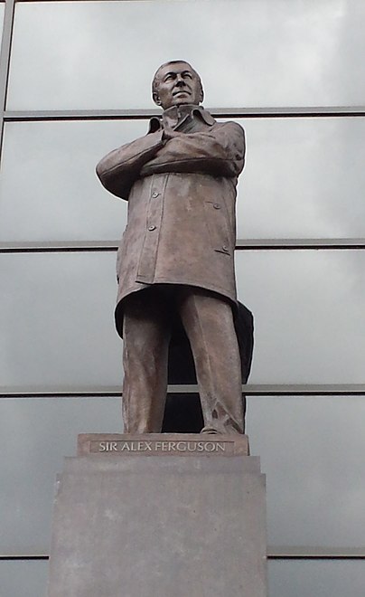 Het standbeeld van Ferguson aan Old Trafford.