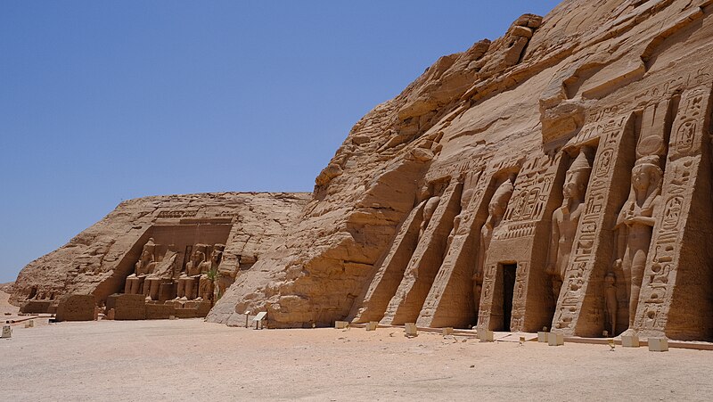 File:Abu Simbel Temple from Nefertari Temple 05.jpg