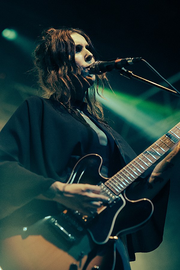 Wolfe performing in 2016.