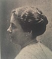 Adelina Méndez de la Torre, circa 1900.jpg