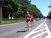 Coroczny Bieg Solidarności (XIII w 2010) którego trasa prowadzi przez Drogę Męczenników Majdanka (w perspektywie wylot ulicy na Chełm i Zamość).