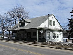 Stanice RR Alton Bay.jpg