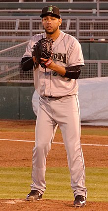 Baseball glove - Wikipedia