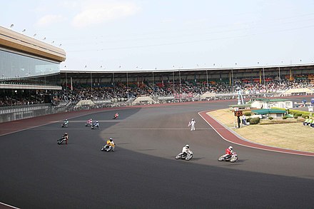 A race starts in Kawaguchi Auto Race Circuit