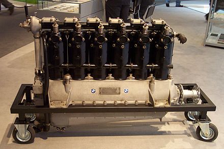 Немецкие двигатели автомобилей. Двигатель BMW IIIA. BMW IVA. 6 Цилиндровый двигатель BMW. Двигатель Daimler.