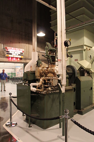 File:B Reactor Fan Room.JPG