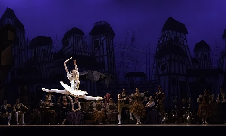 Балет «Дон Кихот» Людвига Минкуса на сцене каракасского Театра Тересы Карреньо
