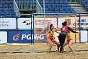 Deutsch: Beachhandball Europameisterschaften 2019 (Beach handball Euro); Tag 5: 6. Juli 2019 – Frauen, Platzierungsspiel für die Ränge 9–12, Deutschland-Polen 2:1 (22:23, 19:16, 7:6) English: Beach handball Euro; Day 5: 6 July 2019 – Placement Match/Cross Match for rank 9–12 Women – Germany-Poland 2:1 (22:23, 19:16, 7:6)