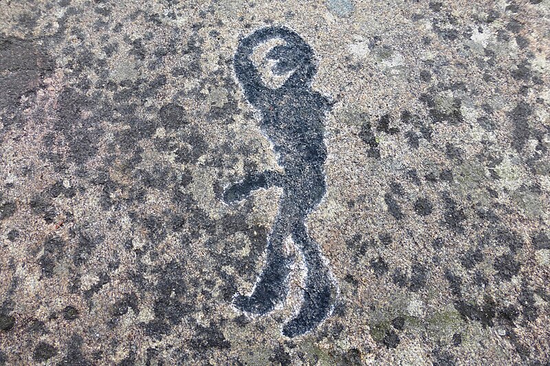 File:Belomorsk petroglyphs01.jpg