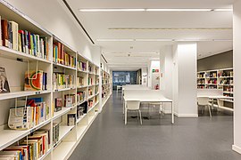 Biblioteca San Francisco Pamplona - Sala de estudio 3.jpg