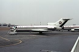 Boeing 727-81, All Nippon Airways (ANA) JP6862123.jpg