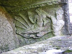 Détail de la fontaine gallo-romaine à Braux-le-Châtel.
