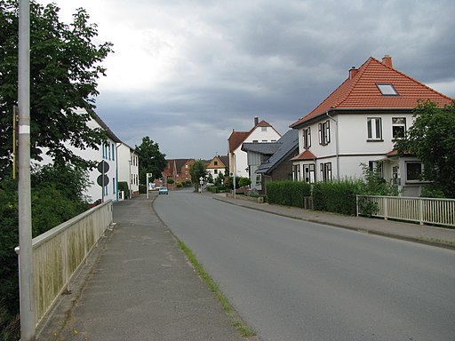 Bushaltestelle Niederer Steinweg, 1, Volkmarsen, Landkreis Waldeck-Frankenberg