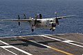 Un C-2A del VRC-30 in appontaggio sulla USS Kitty Hawk (CV-63), 2004.