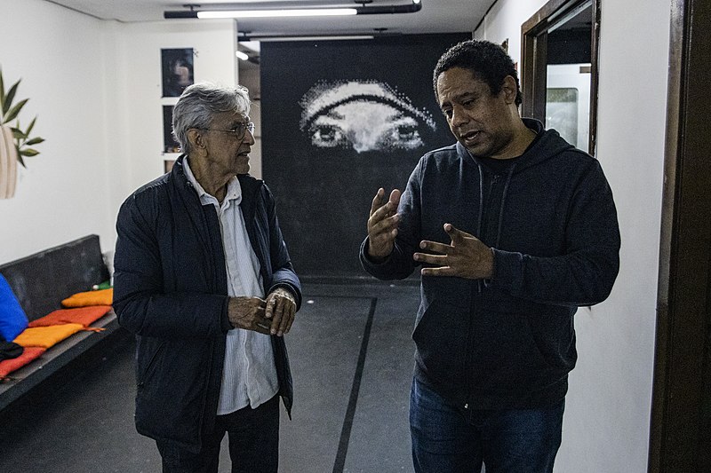 File:Caetano Veloso entrevista Haddad · 23-06-2022 · São Paulo (SP) (52432907842).jpg