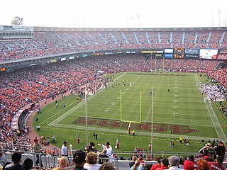 El Candlestick Park fue un estadio de fútbol americano en la ciudad de San Francisco (California), Estados Unidos.
Es el anterior estadio de los San Francisco 49ers de la NFL, anteriormente se llamaba Monster Park y también era el estadio de los San Francisco Giants de la MLB.Fue demolido el 4 de febrero de 2015