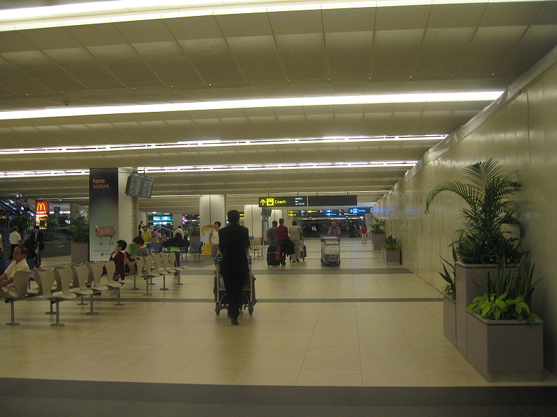 File:Changi Airport, Terminal 2, Arrival Hall 2.JPG