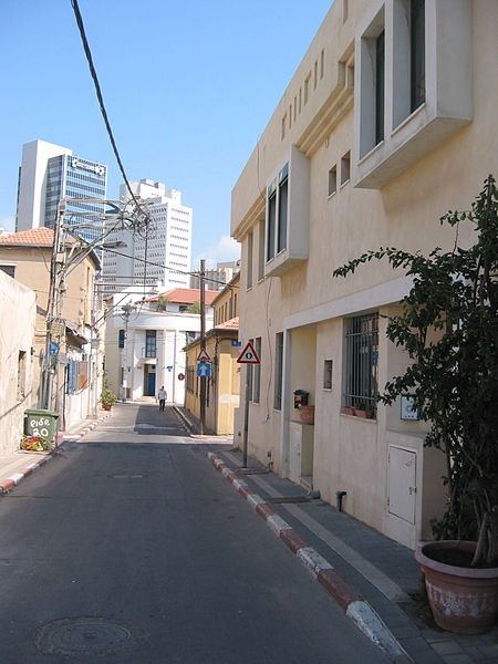 File:Chelouche st2.jpg