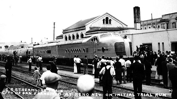 The M-10004 trainset at Reno, Nevada on a trial run.  Cars are of the tapered cross-section type used with M-10000 to M-10002.