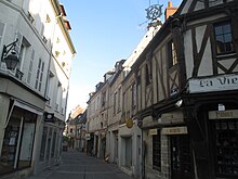 Rue des Lombards in Compiegne, France Compiegne rue des Lombards.JPG