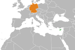 Mapa označující umístění Kypru a Německa