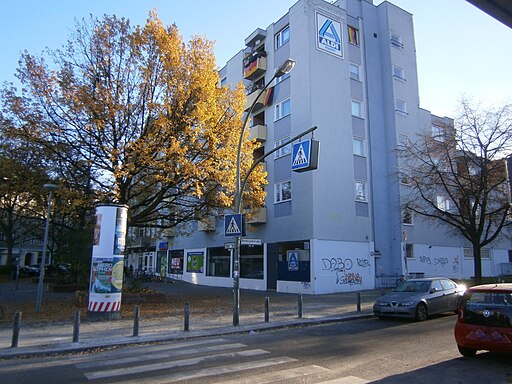 Dürerplatz 1-Schöneberg-ex-Kino-Ersatz-Neuwohnbau