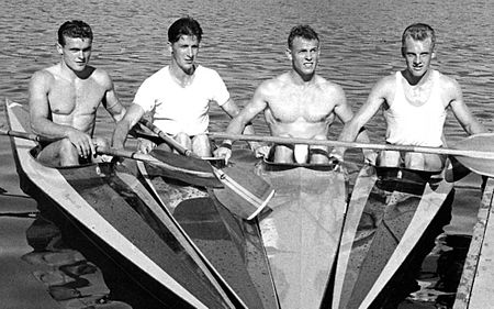 Fail:Danish canoe team Rome 1960.jpg