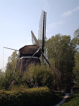 <span class="mw-page-title-main">Nijetrijne</span> Village in Friesland, Netherlands
