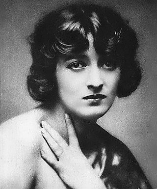 <span class="mw-page-title-main">Denise Legeay</span> French actress (1898–1968)