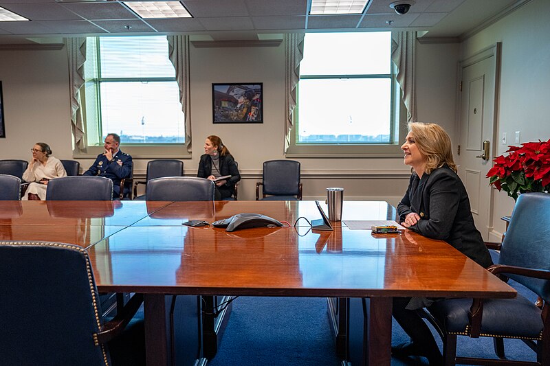 File:Deputy Secretary of Defense Kathleen H. Hicks holds a holiday morale call with United States military members at the Pentagon on December 22, 2023 - 8.jpg