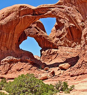Double Arch (Utah) Natural arch in Utah, United States