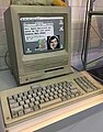 Douglas Adams Macintosh.jpg