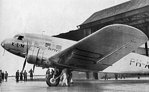 DC-2 PH-AJU MacRobertson Hava Yarışında.