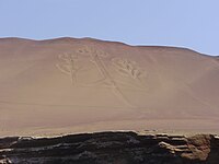 Le « Chandelier des Andes}}, à Paracas, Pérou.